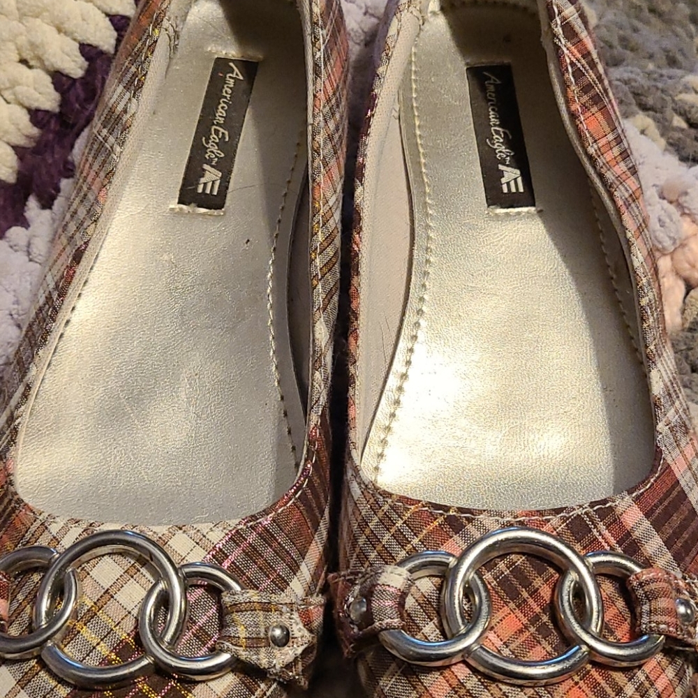 Shoes - Picture 2 of 3